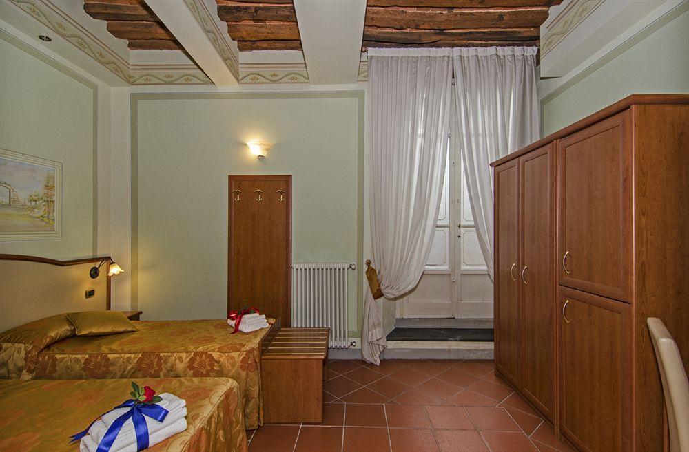 Dimora Dei Guelfi Luxury Rooms Lucca Luaran gambar