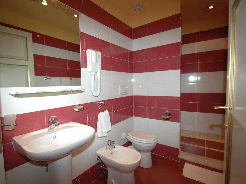 Dimora Dei Guelfi Luxury Rooms Lucca Luaran gambar