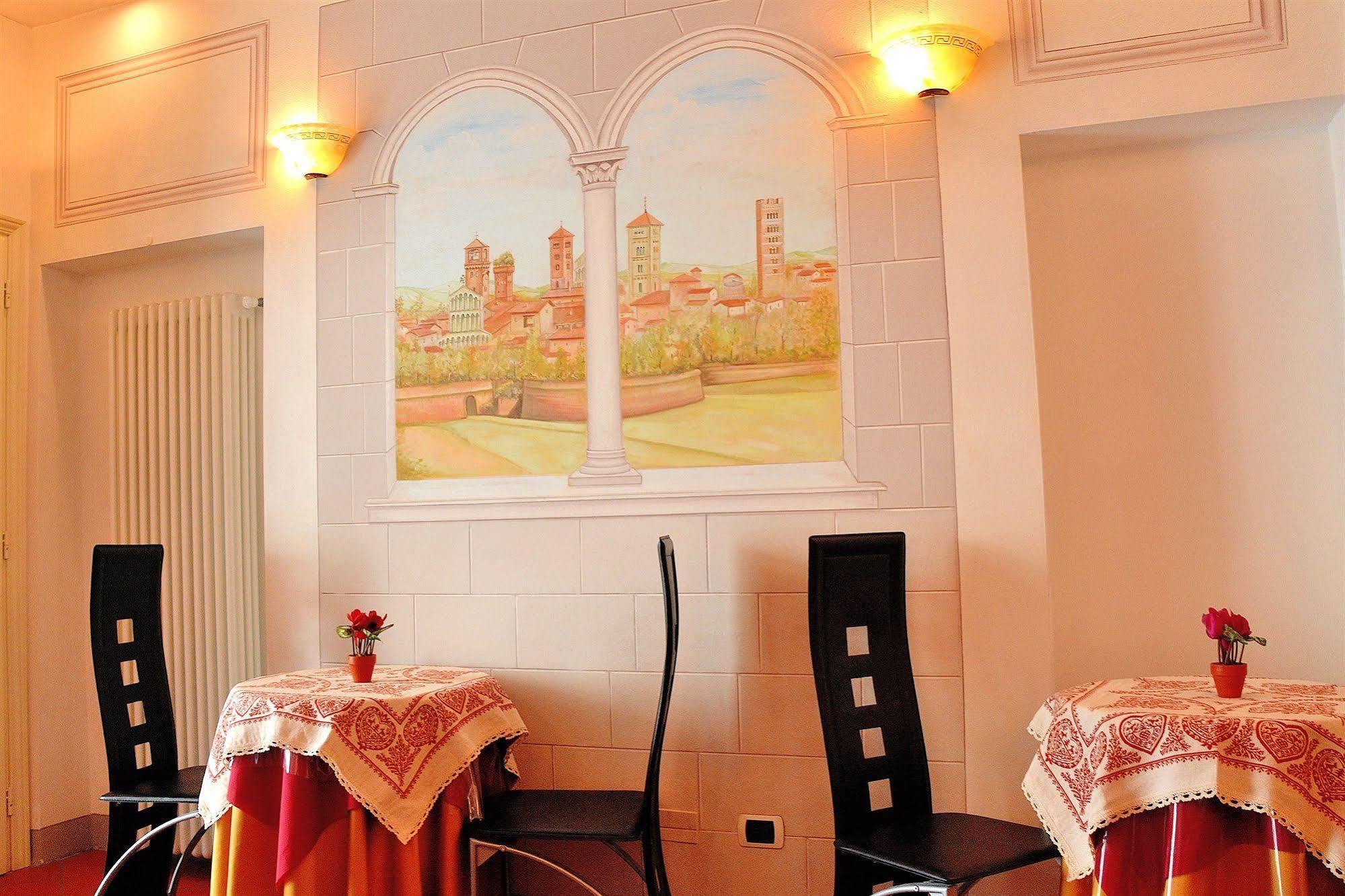 Dimora Dei Guelfi Luxury Rooms Lucca Luaran gambar