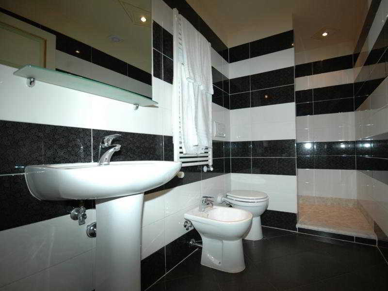 Dimora Dei Guelfi Luxury Rooms Lucca Luaran gambar